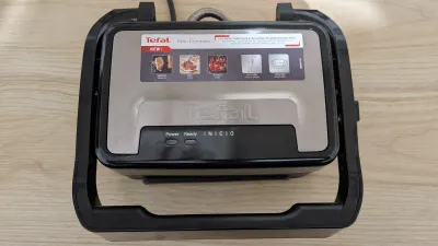 Gril et machine à panini Tefal Inicio Compact (GC270D10), photo prise par Marwane